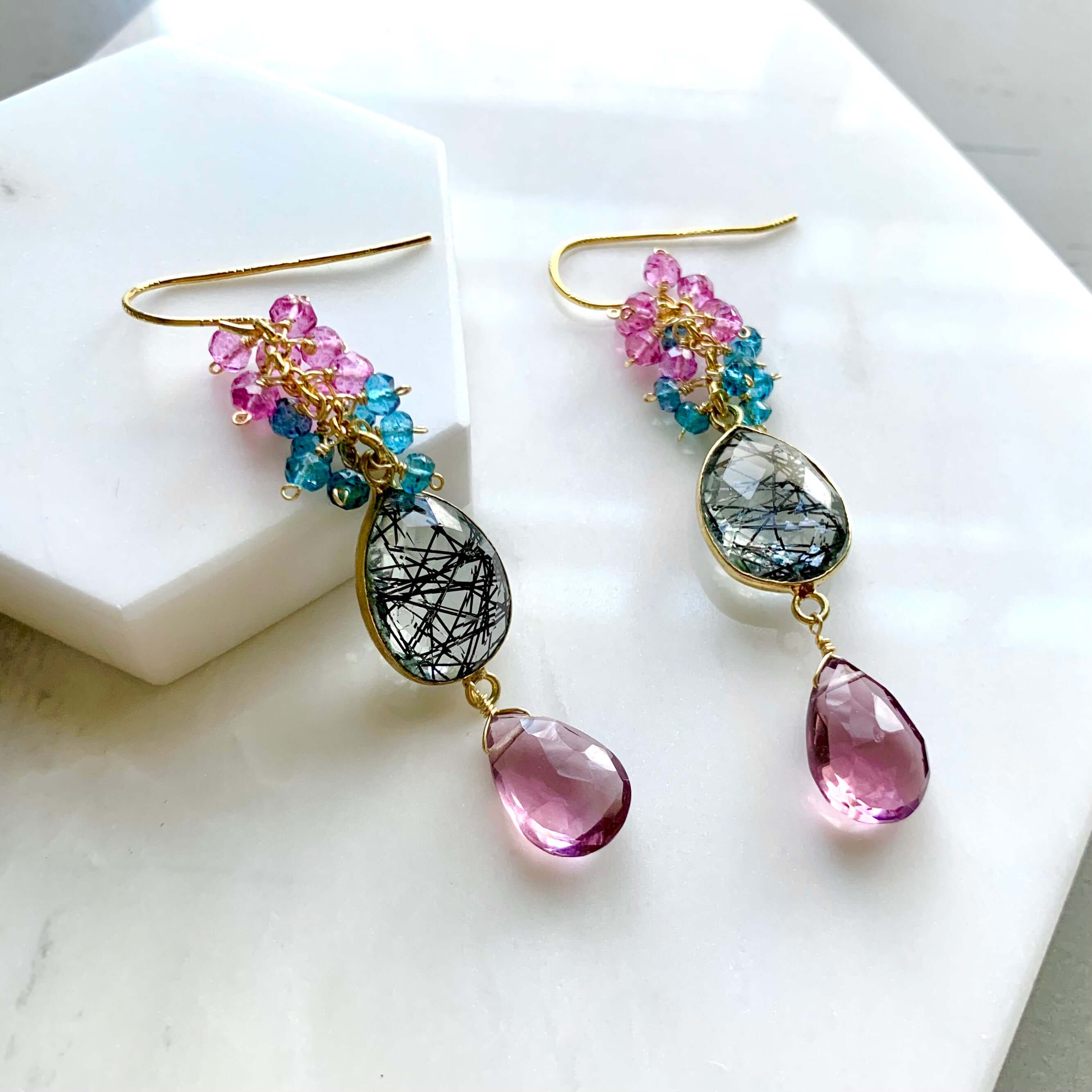 Dangling Stone Pendant Earrings - Pink Gems - Ladies