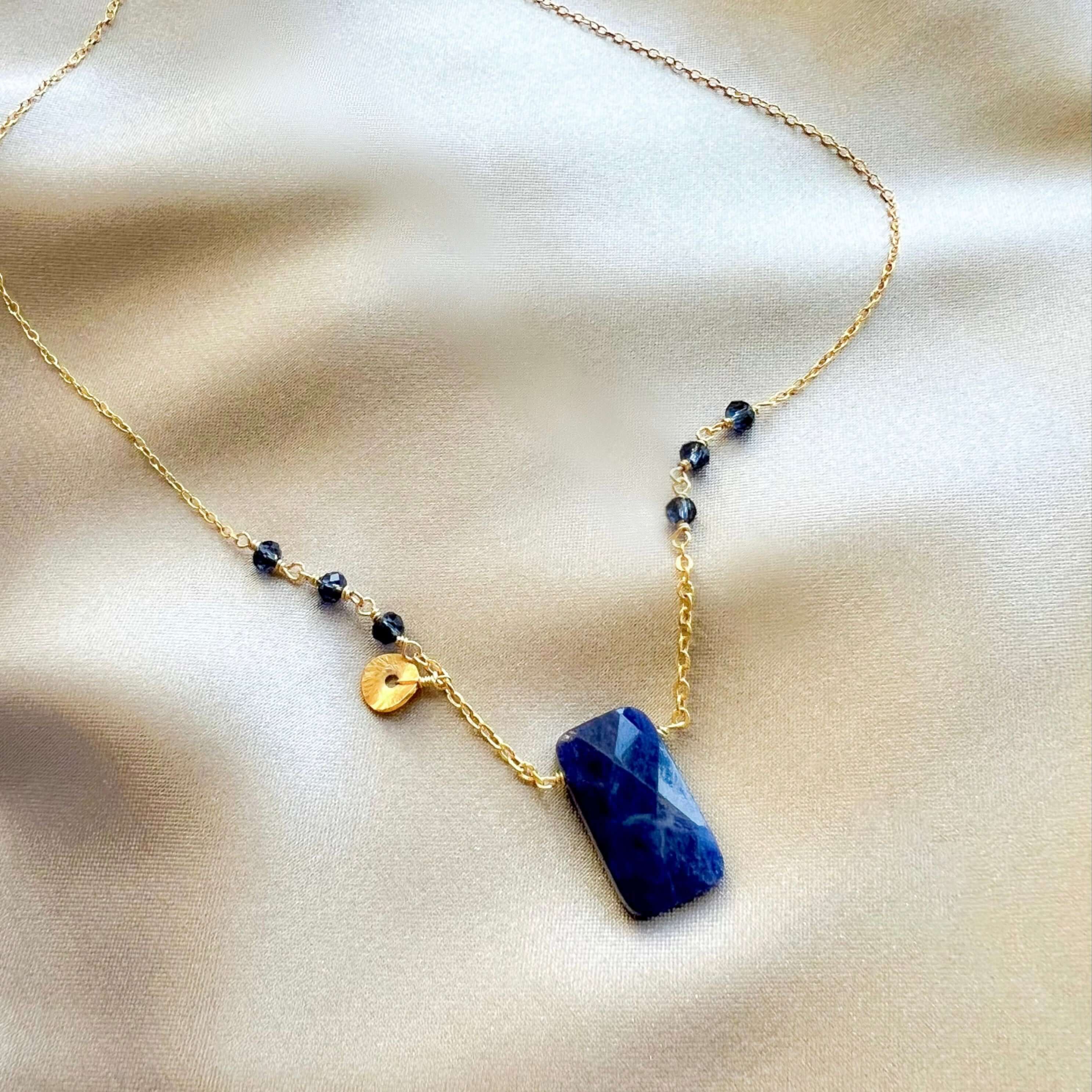 Lapis lazuli necklace deals womens