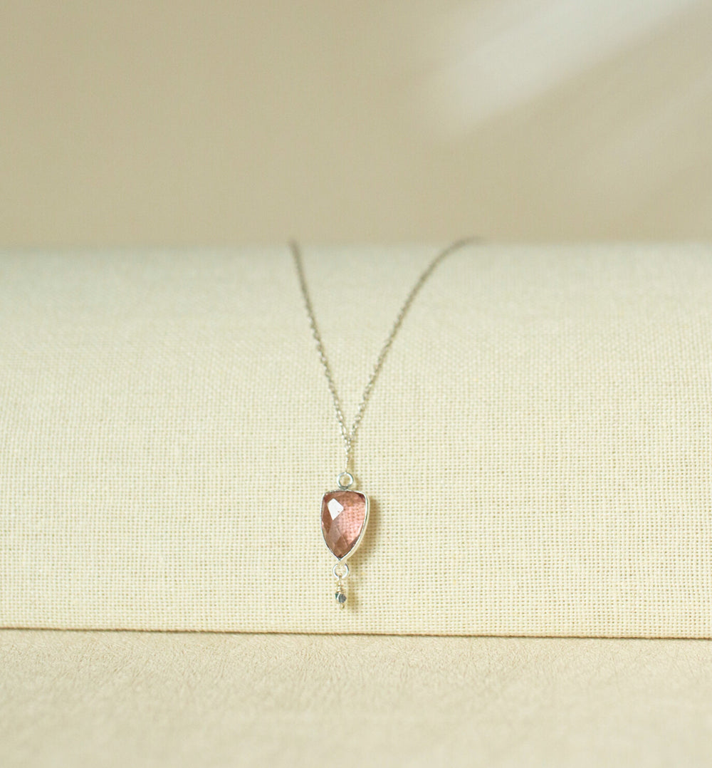 Rhodolite Garnet Silver Isla Necklace