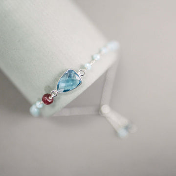 Rhodolite Garnet Silver Isla Bracelet