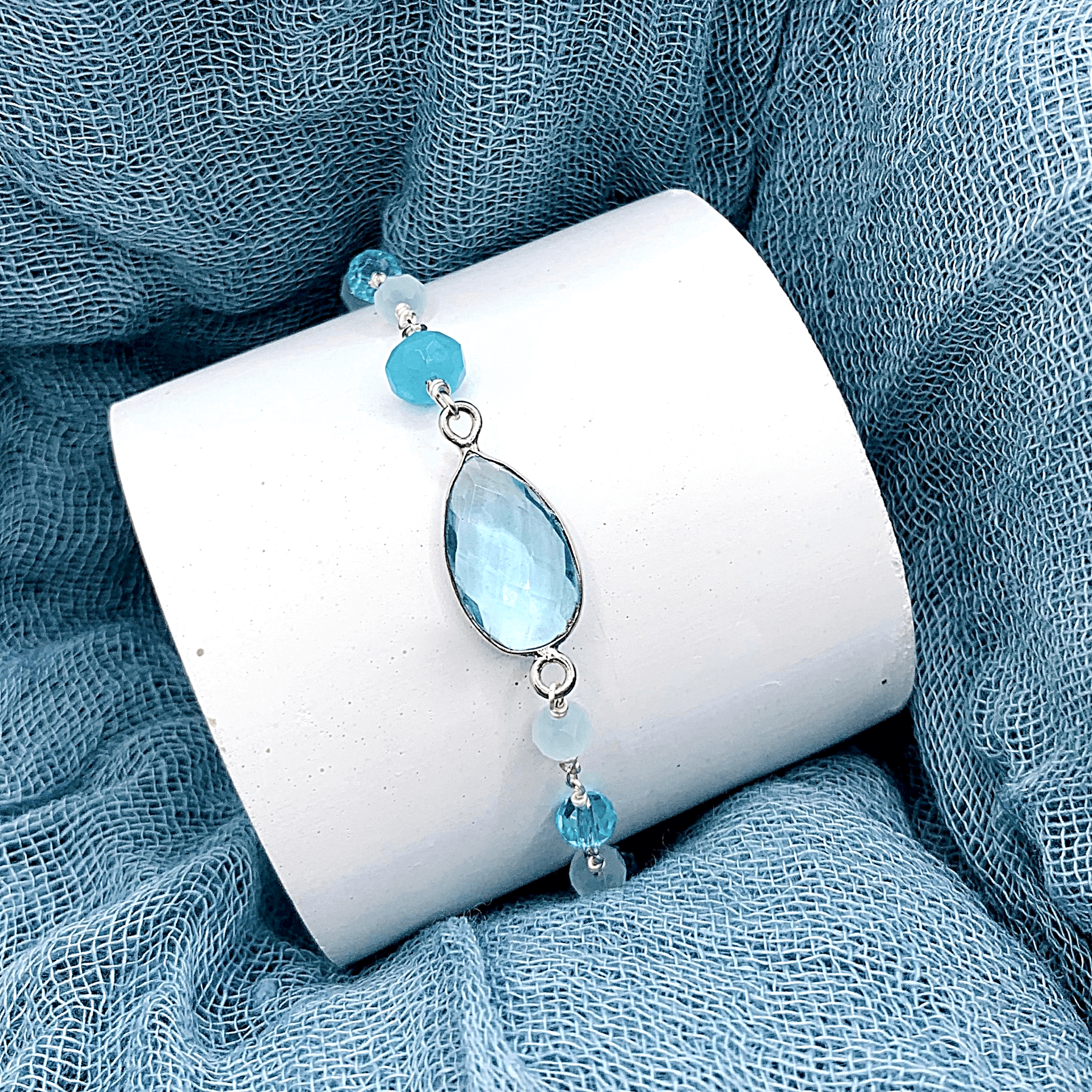 Aquamarine Quartz Stone Beauty - Stackable Bracelet