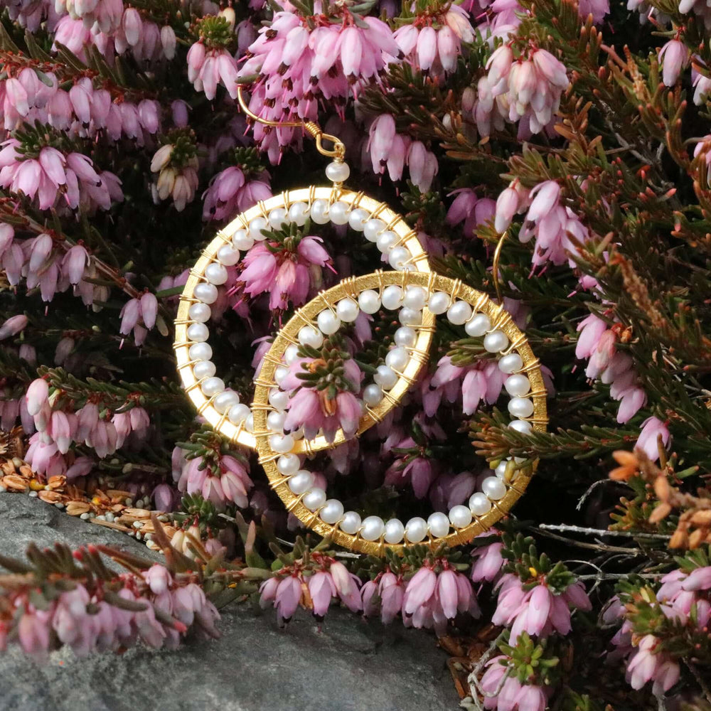 Freshwater Pearl  Classic Hoop Gold Earrings