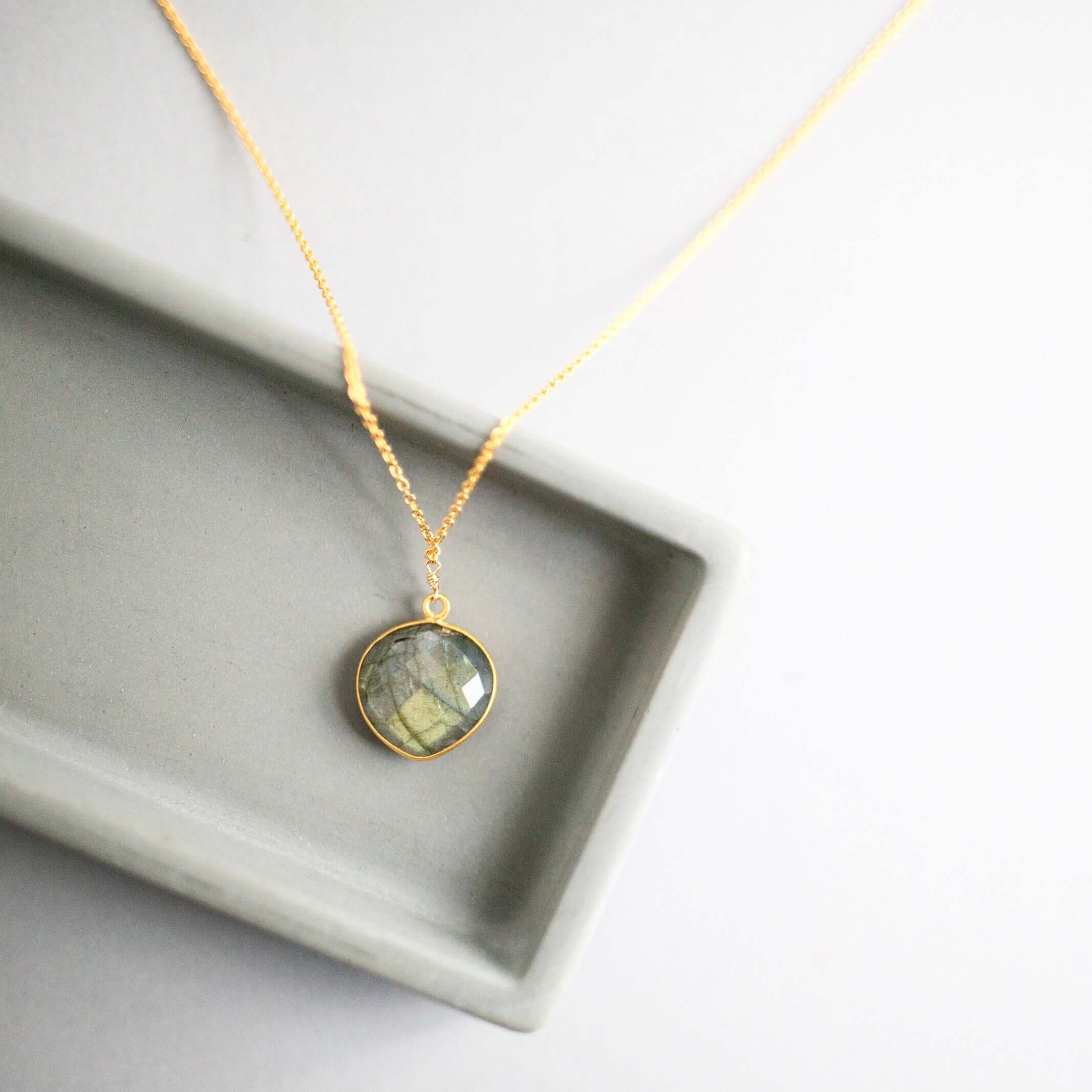 Labradorite Bezel-Set Gemstone Gold Necklace