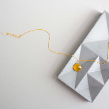 Yellow Bezel-Set Gemstone Gold Necklace 