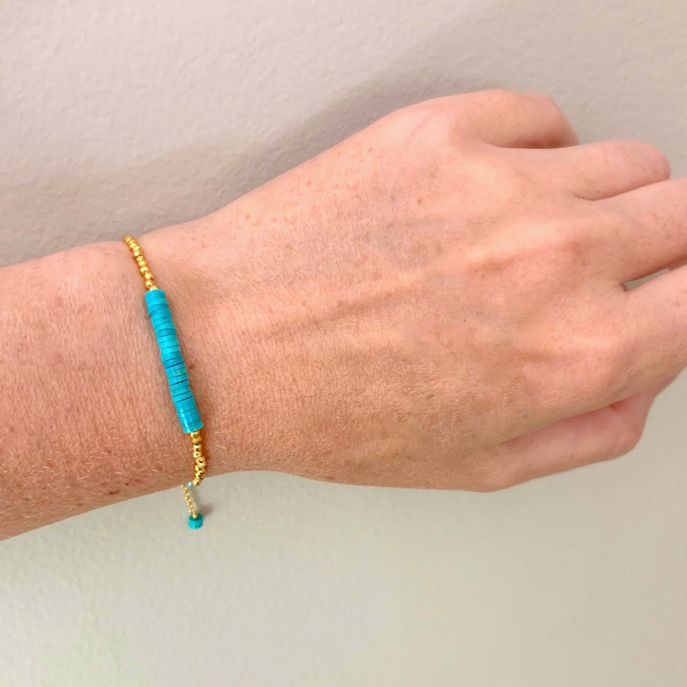 Adjustable Turquoise stones with Gold accent beads Bracelet