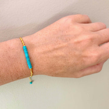 Adjustable Turquoise stones with Gold accent beads Bracelet