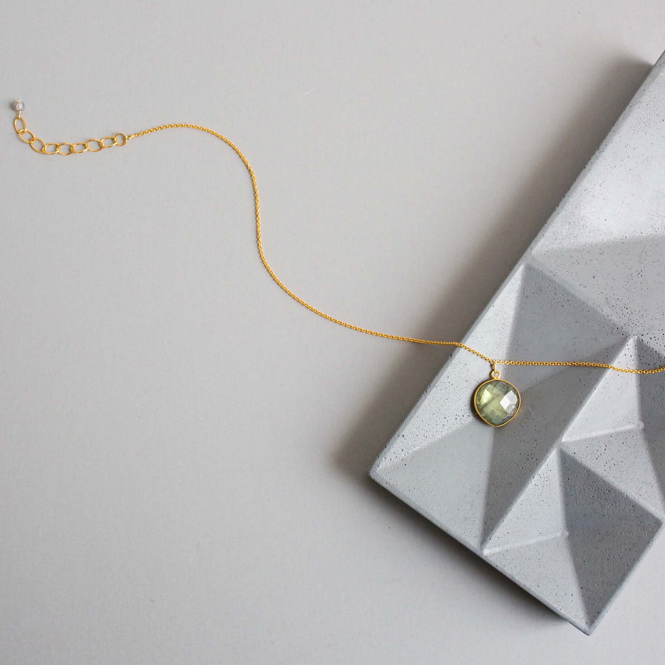 Labradorite Bezel-Set Gemstone Gold Necklace