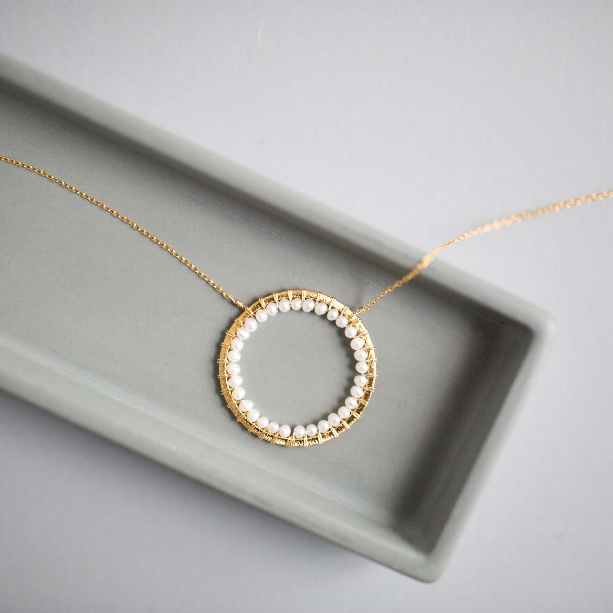 Freshwater Pearl Classic Hoop Gold Necklace